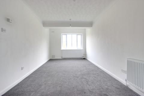 1 bedroom flat to rent, Eton Avenue, Wembley HA0