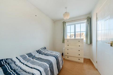 2 bedroom flat for sale, Thatcham,  Berkshire,  RG19