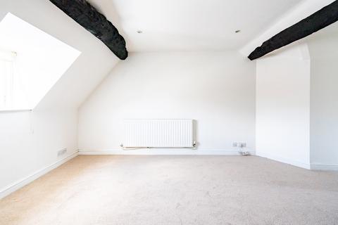 Flat 2, 6 Barbourne Road, Worcester, WR1 1HT