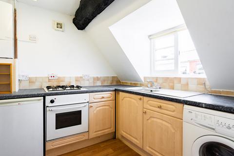 Flat 2, 6 Barbourne Road, Worcester, WR1 1HT