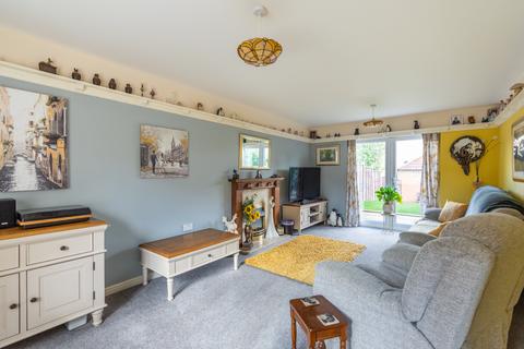 49 Dace Road, Broomhall, Worcester, WR5 3FD