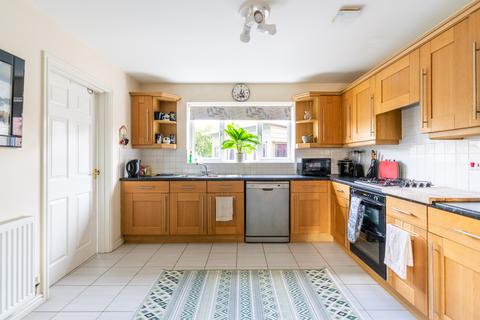 49 Dace Road, Broomhall, Worcester, WR5 3FD