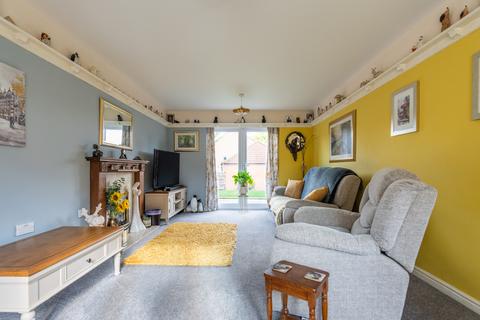 49 Dace Road, Broomhall, Worcester, WR5 3FD