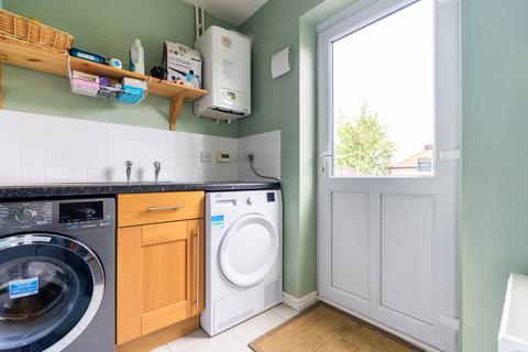 49 Dace Road, Broomhall, Worcester, WR5 3FD