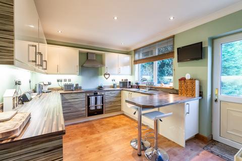 36 Himbleton Road, Worcester, WR2 6BB