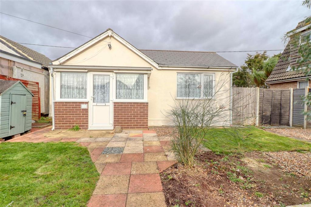 Jaywick CO15 1 bed bungalow for sale £125,000