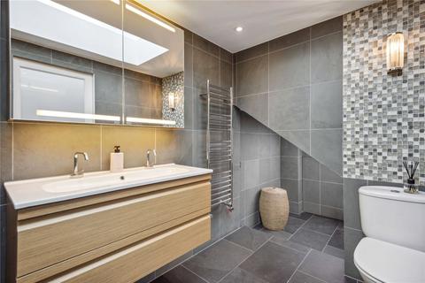 23 Tranmere Road, London, SW18 3QH