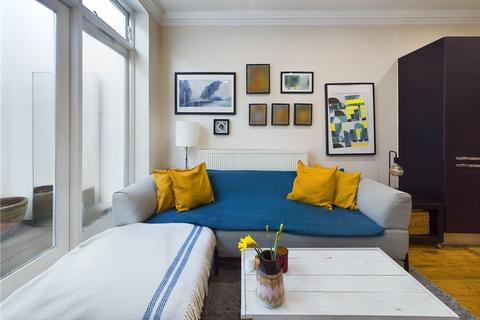 2 bedroom apartment for sale, Hornsey Road, Hornsey, London