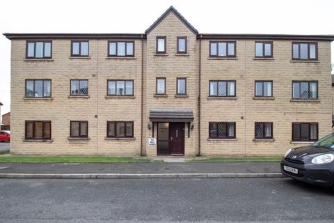 2 bedroom apartment to rent, Moorfield Chase, Bolton BL4