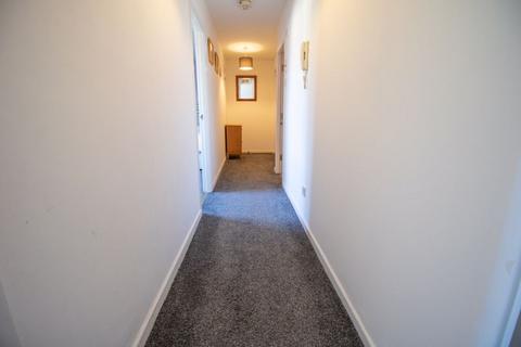 2 bedroom apartment to rent, Moorfield Chase, Bolton BL4