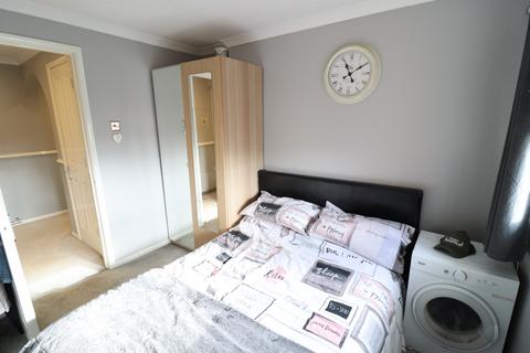 91 Brimfield Road, Purfleet, RM19 1RQ