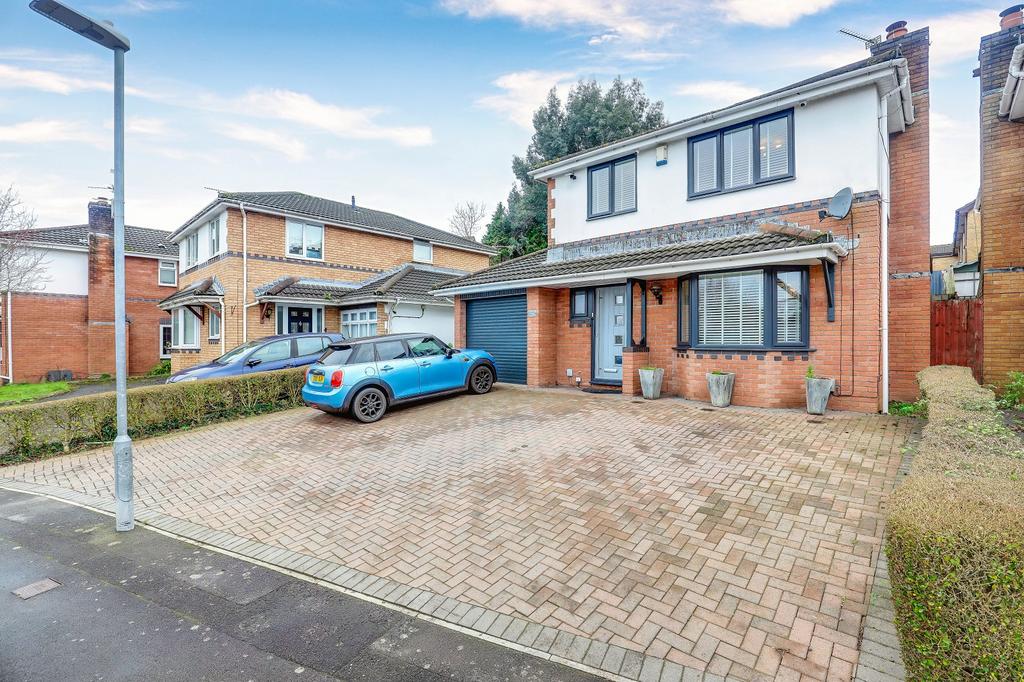 Brookfield Avenue, Barry, The Vale Of CF63 1EQ 4 bed