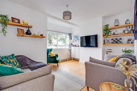 Flat 20, Bridge Court Bath Road, Taplow, Maidenhead, SL6 0AS