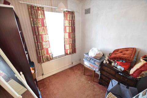 48 Boundaries Road, Feltham, TW13 5DT
