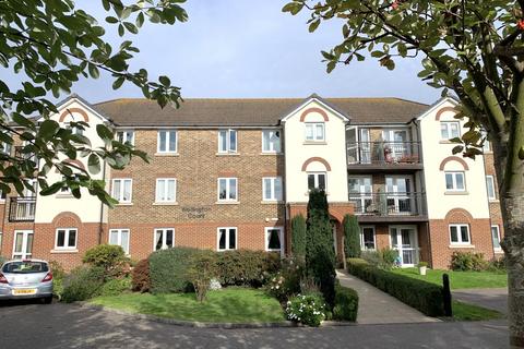 2 bedroom apartment for sale, Wellington Court, Beechwood Avenue, Deal, Kent, CT14