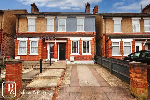 3 bedroom semi-detached house for sale - Grange Road, Ipswich, Suffolk, IP4