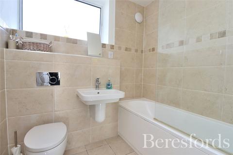 10 Hardy Close, Chelmsford, CM1 1AE