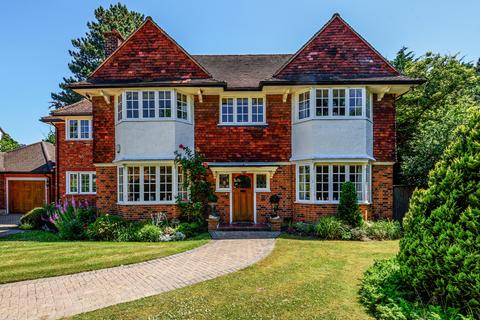 19 Manor Way, Beckenham, BR3 3LH
