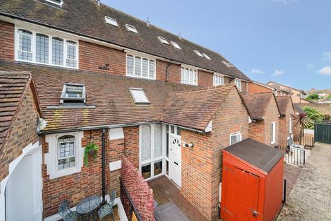 2 bedroom terraced house for sale, Churchfields Road, Beckenham