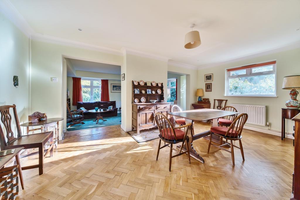 Downs Road, Beckenham 3 bed detached house for sale £900,000