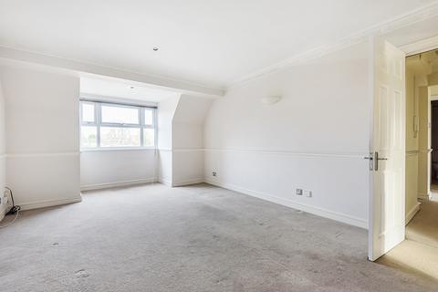 2 bedroom apartment for sale, Albemarle Road, Beckenham