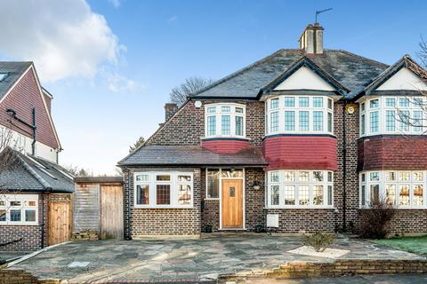 28 Forest Ridge, Beckenham, BR3 3NH