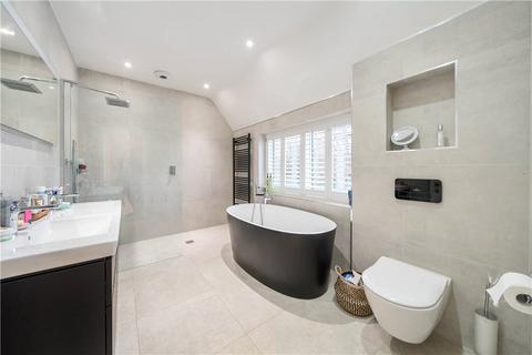 22 Kelsey Way, Beckenham, BR3 3LL