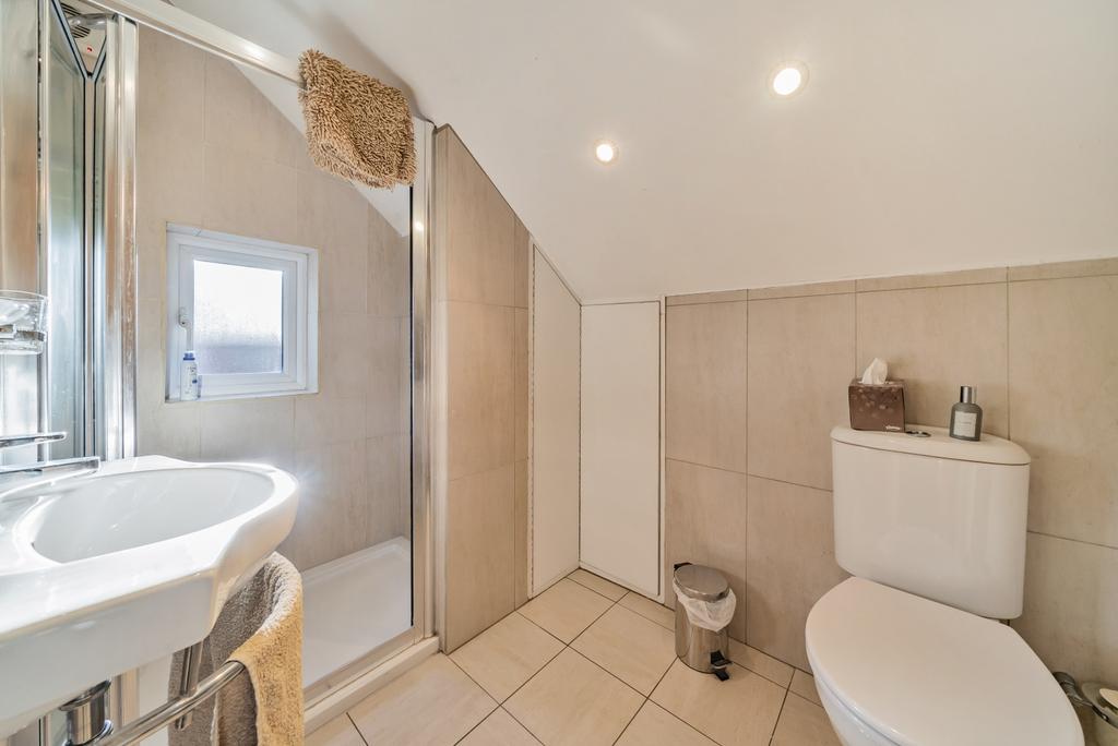 Family Shower Room