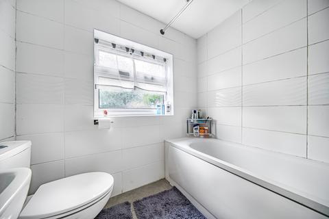6 Norman Road, Belvedere, DA17 6JW