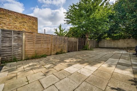 6 Norman Road, Belvedere, DA17 6JW