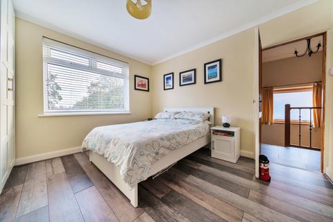 6 Bellring Close, Belvedere, DA17 6LP