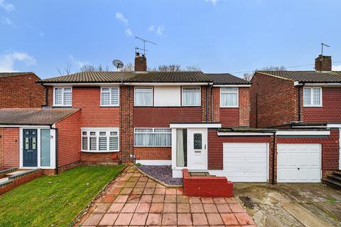 8 Taunton Close, Bexleyheath, DA7 6NN