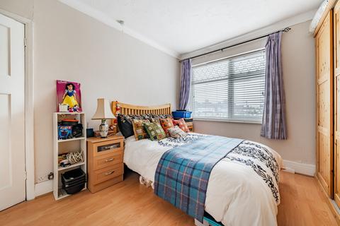 31 Normanhurst Avenue, Bexleyheath, DA7 4TS