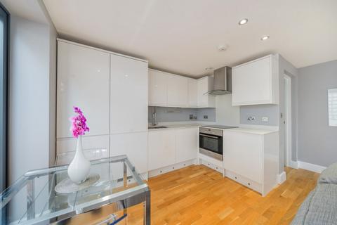 125a Old Dover Road, London, SE3 8SY
