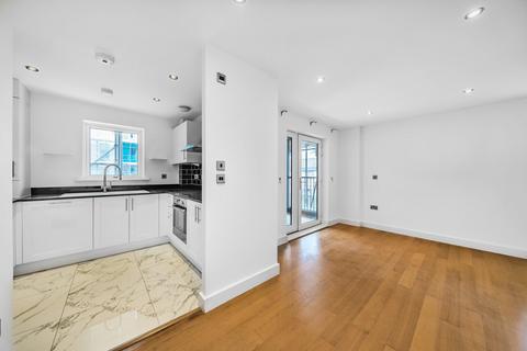 3 bedroom apartment for sale, Fairthorn Road, Charlton