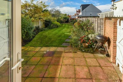 18 Weyman Road, London, SE3 8RY