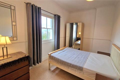 3 bedroom apartment for sale, Shooters Hill Road, London