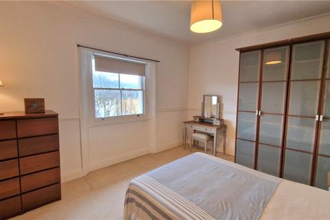 3 bedroom apartment for sale, Shooters Hill Road, London