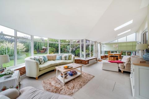 30 Shawfield Park, Bromley, BR1 2NG