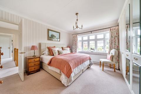 30 Shawfield Park, Bromley, BR1 2NG