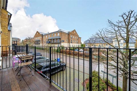 28 Hawksmoor Grove, Bromley, BR2 9GN