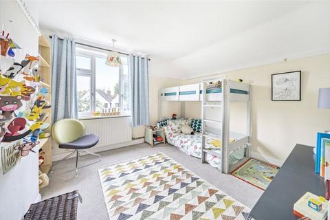 3 Cloisters Avenue, Bromley, BR2 8AN
