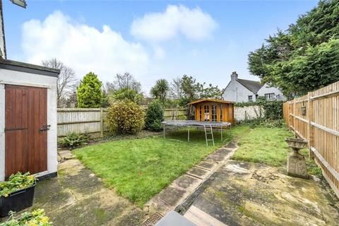 3 Cloisters Avenue, Bromley, BR2 8AN