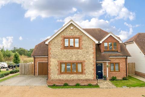 4 bedroom detached house for sale, Fishers Wood Grove, Bromley