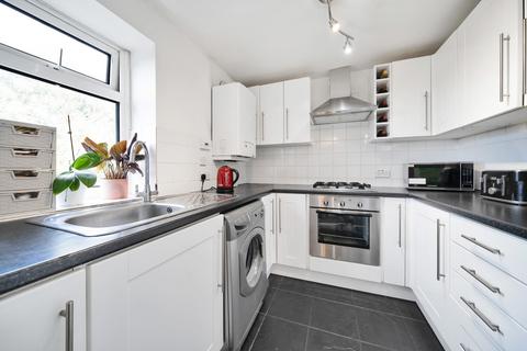 51d Park Avenue, Bromley, BR1 4EG