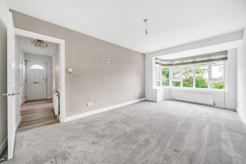 7 Wanstead Close, Bromley, BR1 3BN