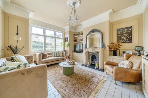 1 Mosslea Road, Bromley, BR2 9PS