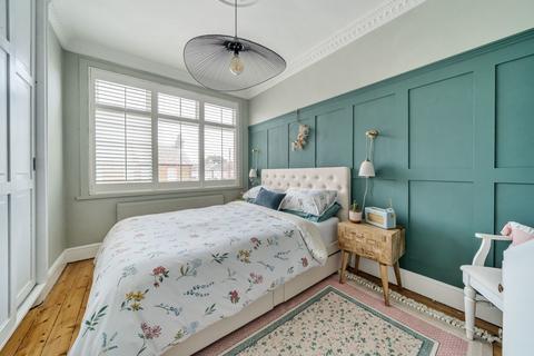 1 Mosslea Road, Bromley, BR2 9PS