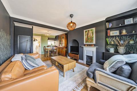28 Prospect Place, Bromley, BR2 9HN