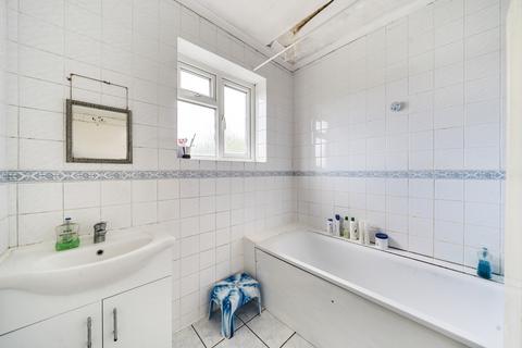 undefined, Bearstead Rise, London